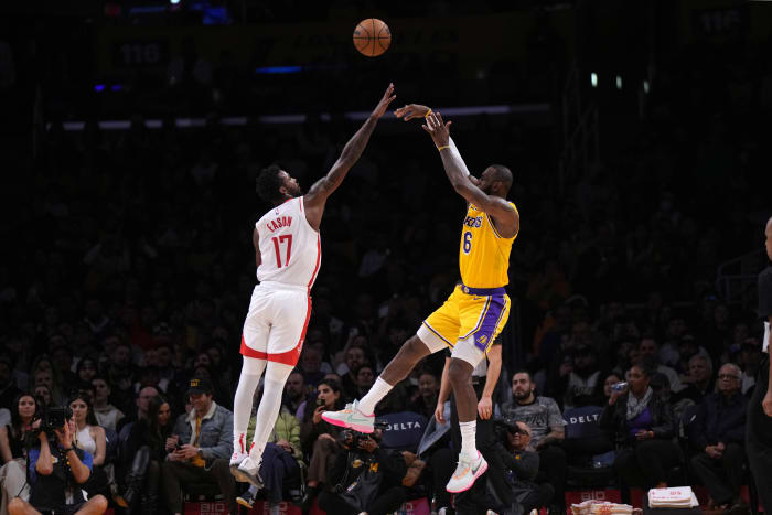 Tari Eason LeBron James Lakers